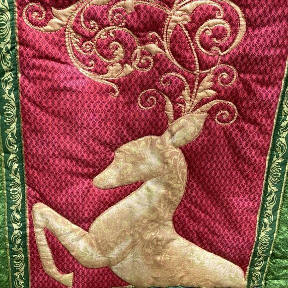 NWT. Hand Crafted Golden Reindeer Lap Quilt/Wall Hanging - Picture 3 of 13